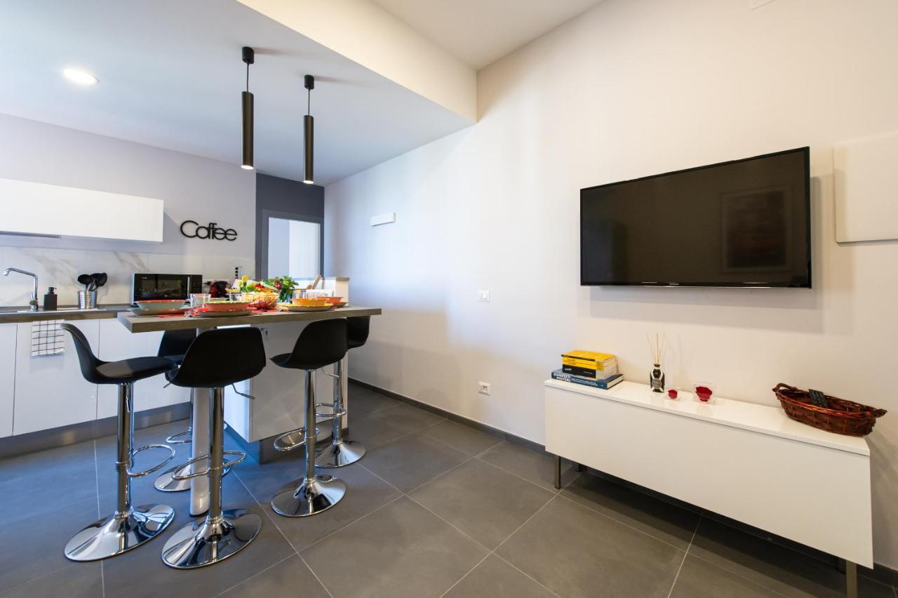 Clover - 13 Piazza Pio XI Рим Экстерьер фото