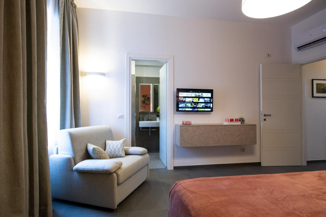 Clover - 13 Piazza Pio XI Рим Экстерьер фото